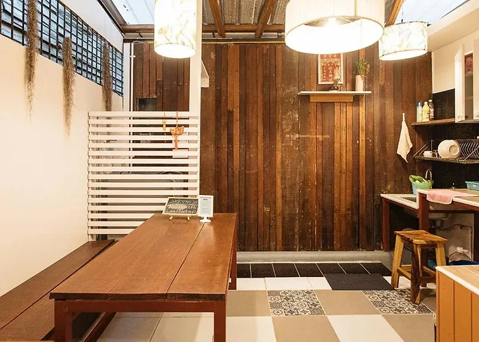 Apartment B3 Cosy /5 Guests/ Near Mrt/full Kitchen Bangkok