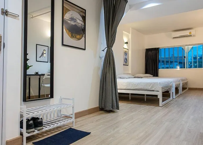 B3 Cosy /5 Guests/ Near Mrt/full Kitchen *